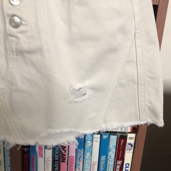We The Free Off White Distressed Button Fly High Rise Denim Skirt Sz 27 - Picture 8 of 13